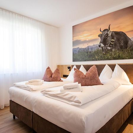 Alpenstolz Damuels Haus 1 - Stilvoll Urlauben In Den Bergen Lägenhet Exteriör bild